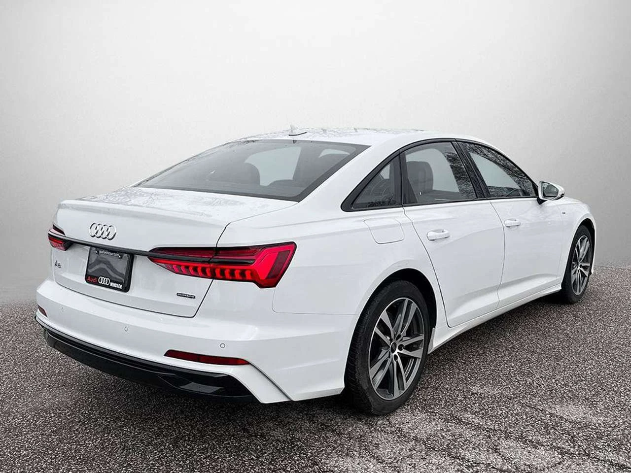 Audi A6 Progressiv | QUATTRO | BLACK OPTICS PKG. | DRIVER , снимка 4 - Автомобили и джипове - 56571108