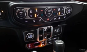Jeep Gladiator * 3.6* RUBICON* КОЖА* ПОДГРЕВ* КАМЕРА* ТОП* , снимка 14