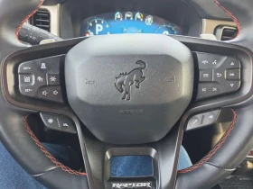 Ford Bronco * Raptor 4 Door 4x4* 2 КЛЮЧА* PANO* KEYLESS* ПОДГР, снимка 14