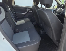Dacia Duster 4WD/1.6 Бензин, снимка 9