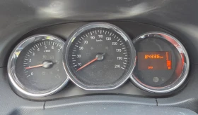 Dacia Duster 4WD/1.6 Бензин, снимка 12