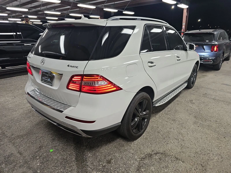 Mercedes-Benz ML 350 4MATIC/LANE ASSIST/КАМЕРА/ПОДГРЕВ/ШИБЕДАХ, снимка 4 - Автомобили и джипове - 48463124