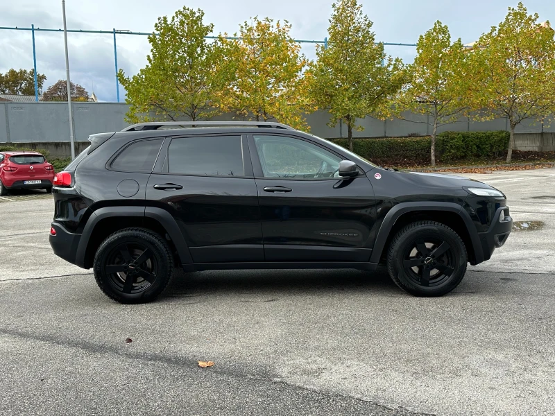 Jeep Cherokee ГАРАНЦИЯ/3.2i 272 к.с. 4x4, снимка 5 - Автомобили и джипове - 52210696