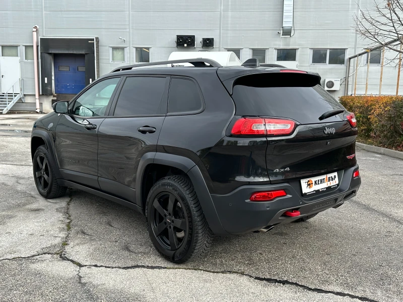 Jeep Cherokee ГАРАНЦИЯ/3.2i 272 к.с. 4x4, снимка 3 - Автомобили и джипове - 52210696