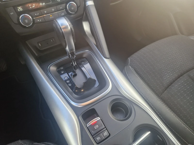 Renault Kadjar 15DCi E6 119km, снимка 16 - Автомобили и джипове - 52538576