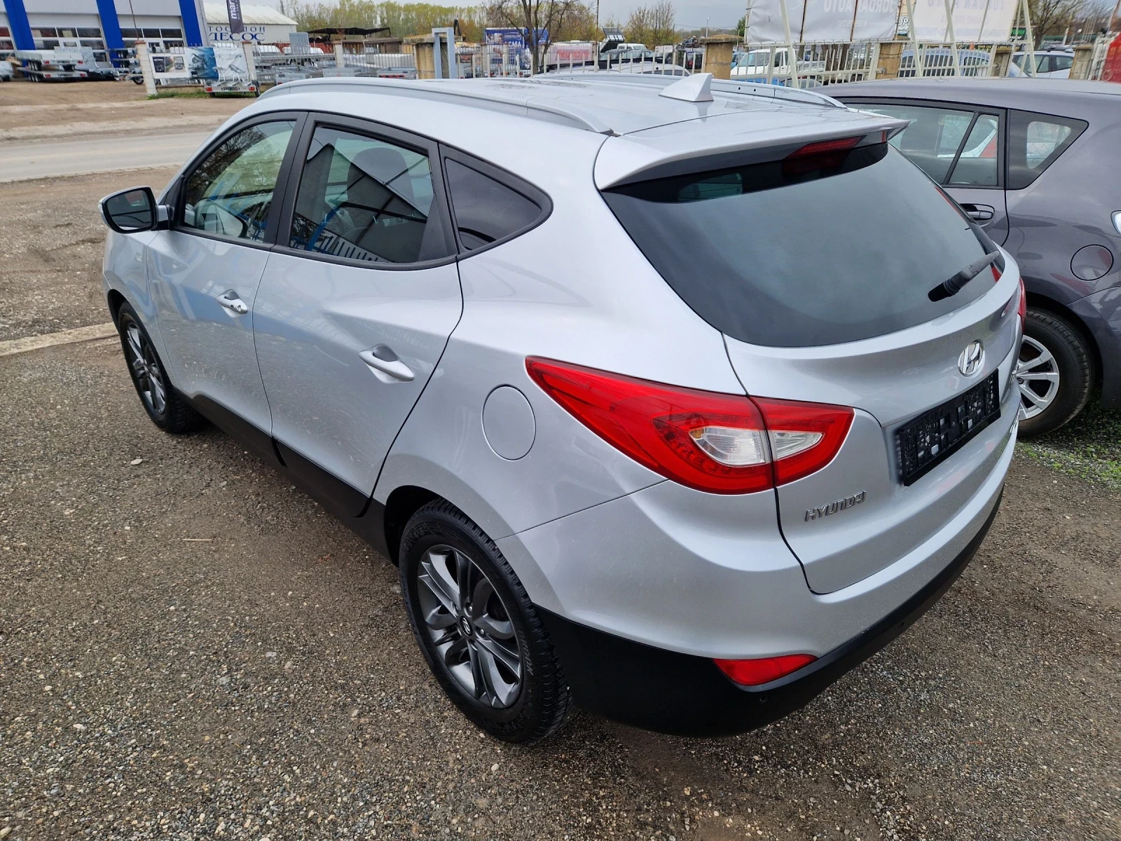 Hyundai IX35 2.0CRDi 4WD  | Mobile.bg   6