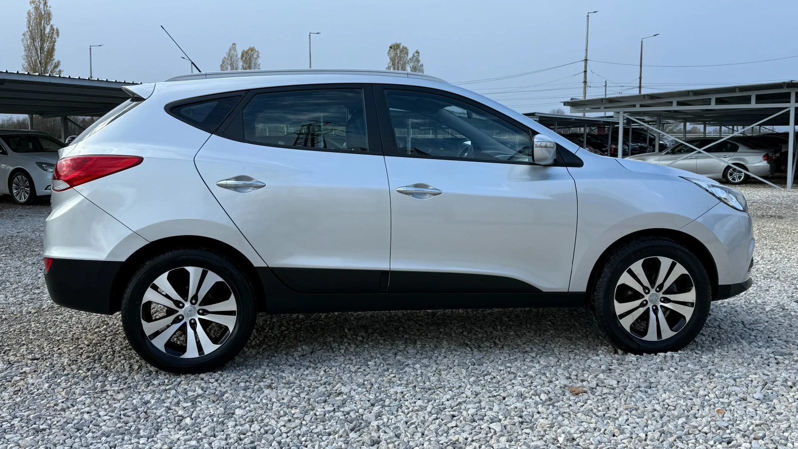 Hyundai IX35 2.0CRDI-136кс/NAVI/EURO 5/КОЖА/ПОДГРЕВ/ВНОС ИТАЛИЯ - изображение 4