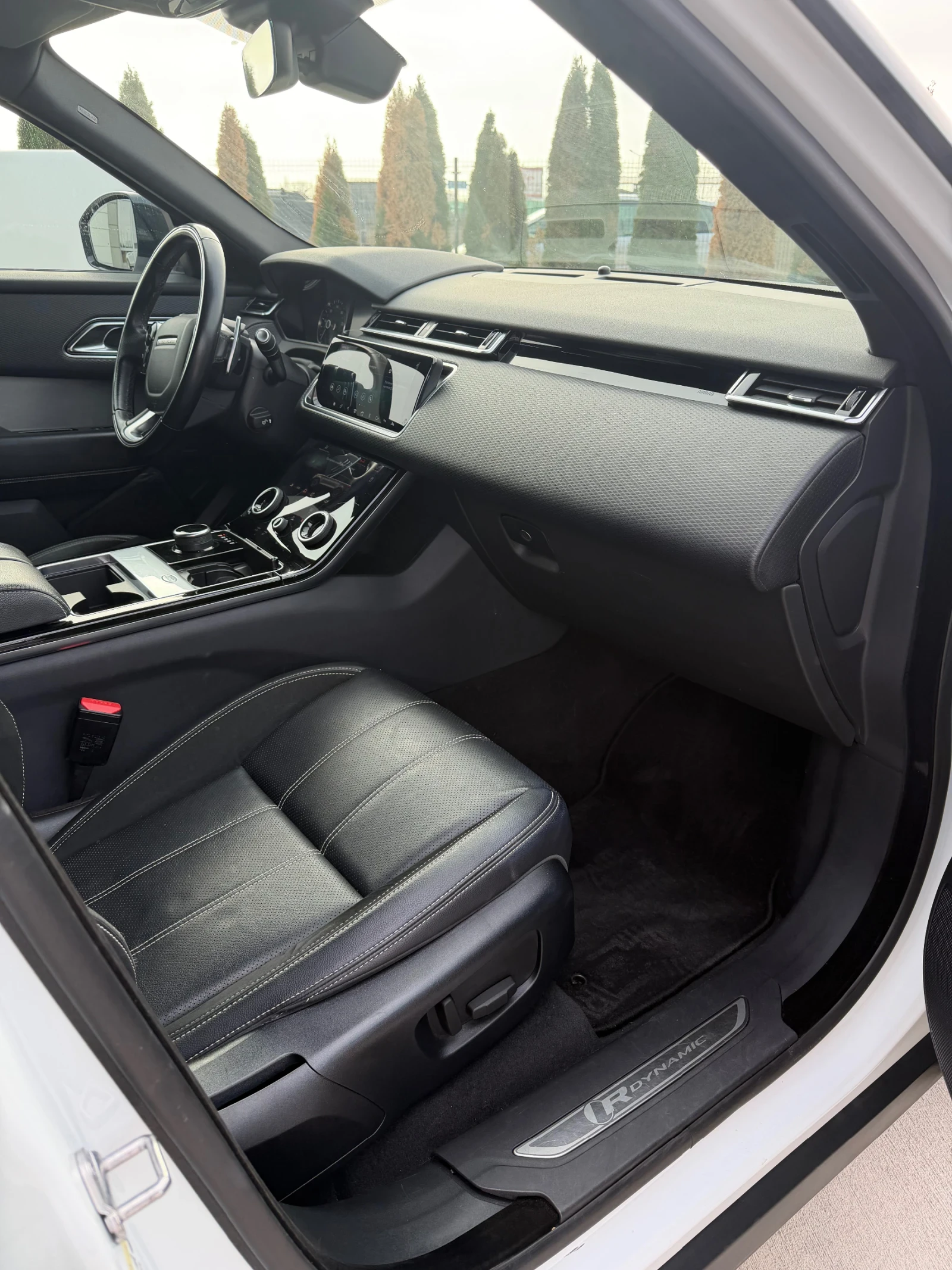 Land Rover Range Rover Velar * 2.0*  | Mobile.bg   13