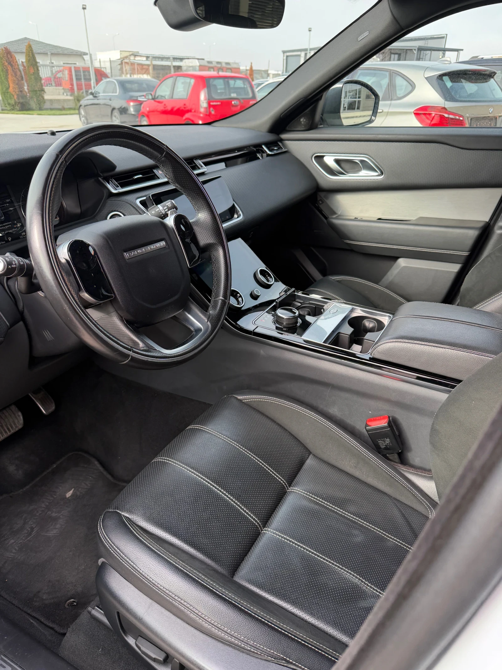 Land Rover Range Rover Velar * 2.0*  - изображение 9