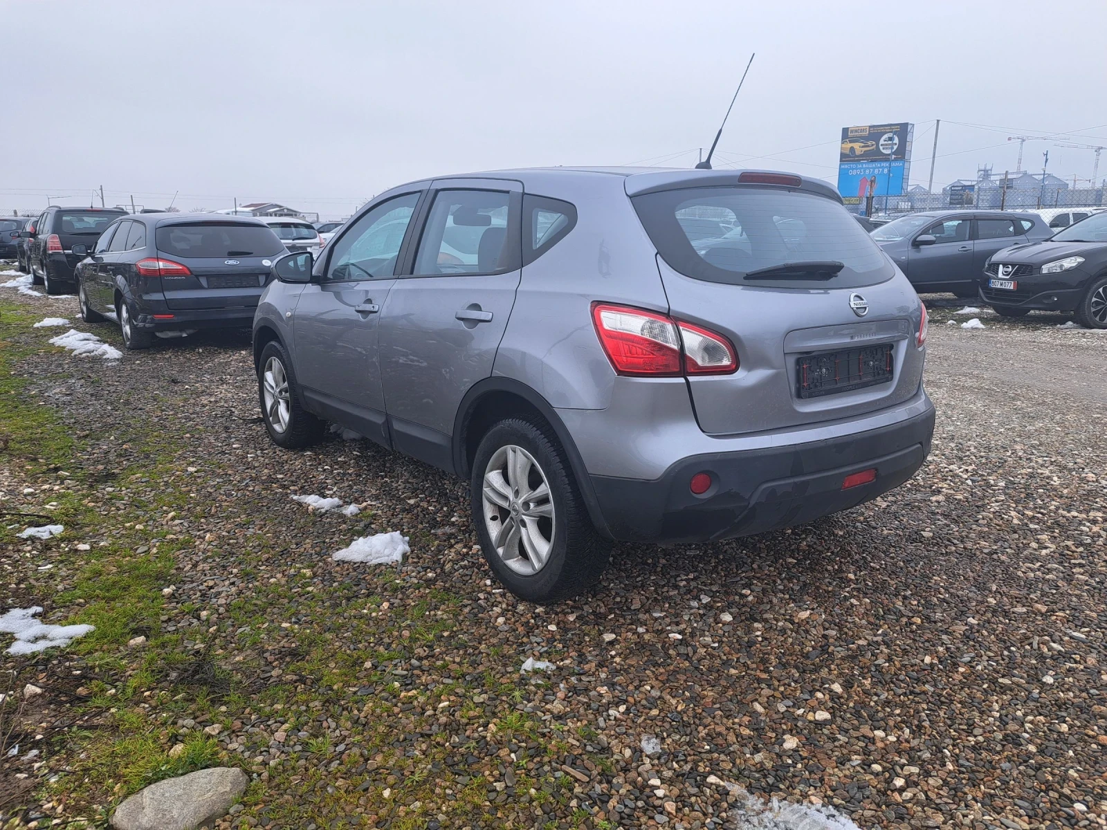 Nissan Qashqai 1.6 автоматик - изображение 5