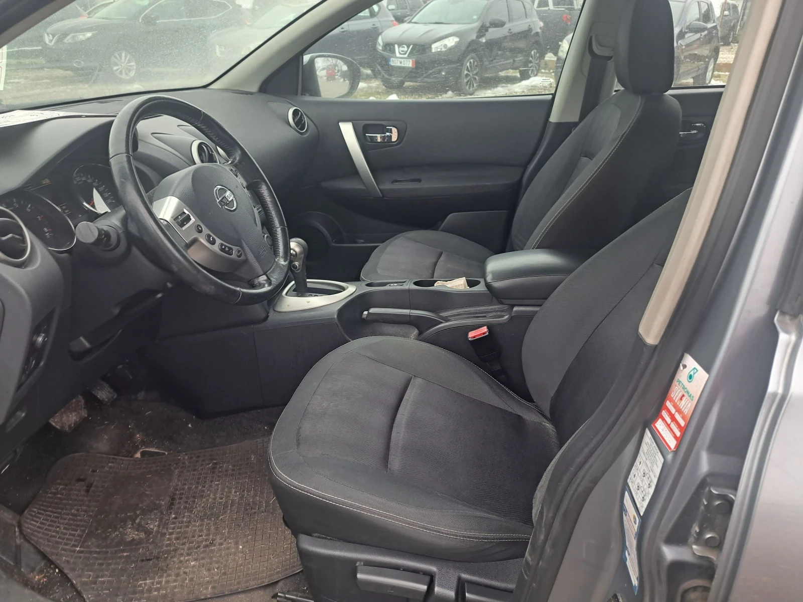 Nissan Qashqai 1.6 автоматик - изображение 7