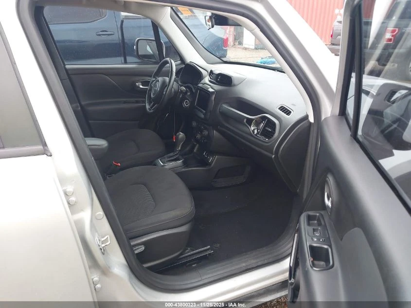 Jeep Renegade ALTITUDE FWD * КРАЙНА ЦЕНА* CARFAX - изображение 5