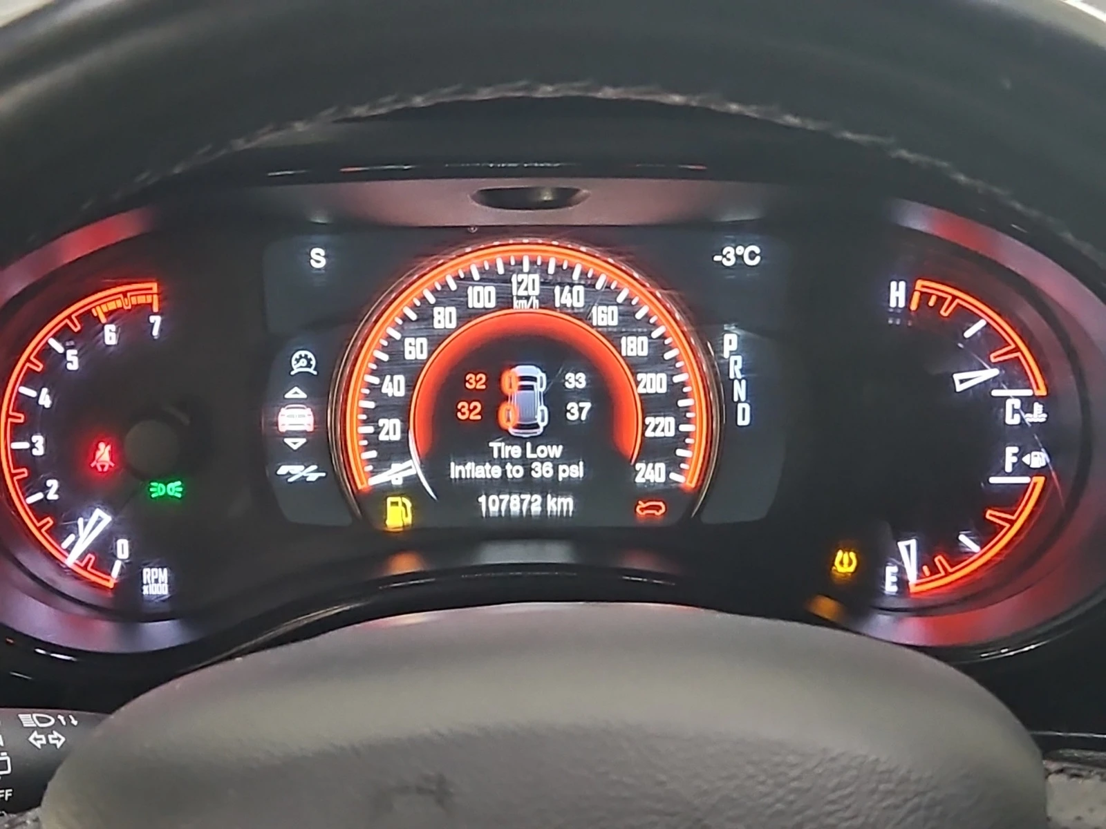 Dodge Durango * * CARFAX * * АВТО КРЕДИТ * * , снимка 8 - Автомобили и джипове - 54071011