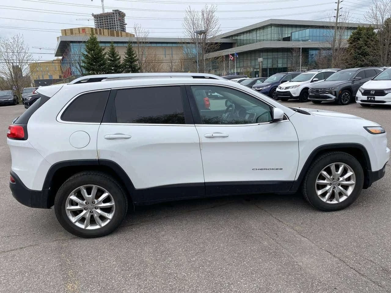 Jeep Cherokee * 4x4 Limited As Traded | Backup Cam | Leather | N, снимка 4 - Автомобили и джипове - 54947934