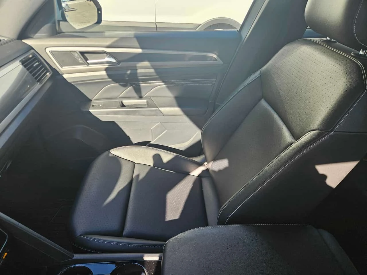 VW Atlas * Comfortline * CARFAX * ���� �� �� | Mobile.bg � ����������� 9
