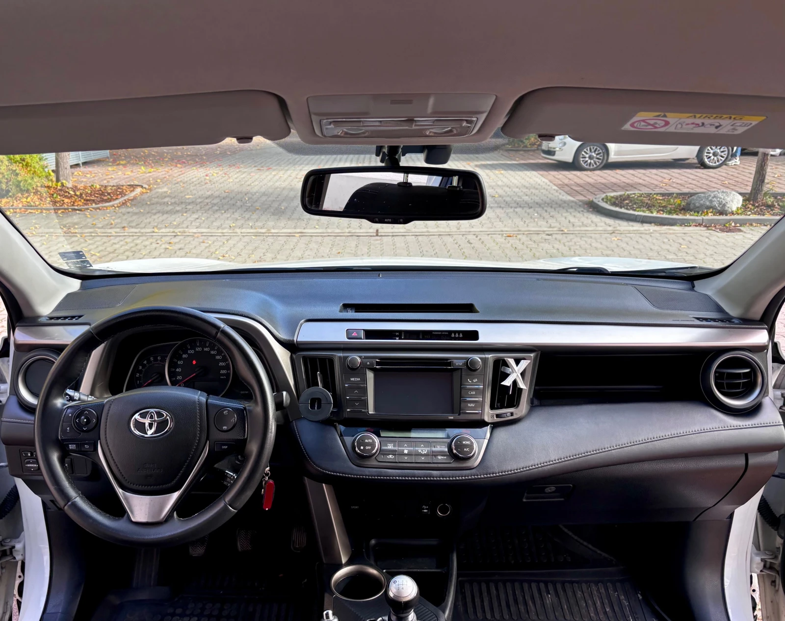 Toyota Rav4, снимка 9 - Автомобили и джипове - 56681751