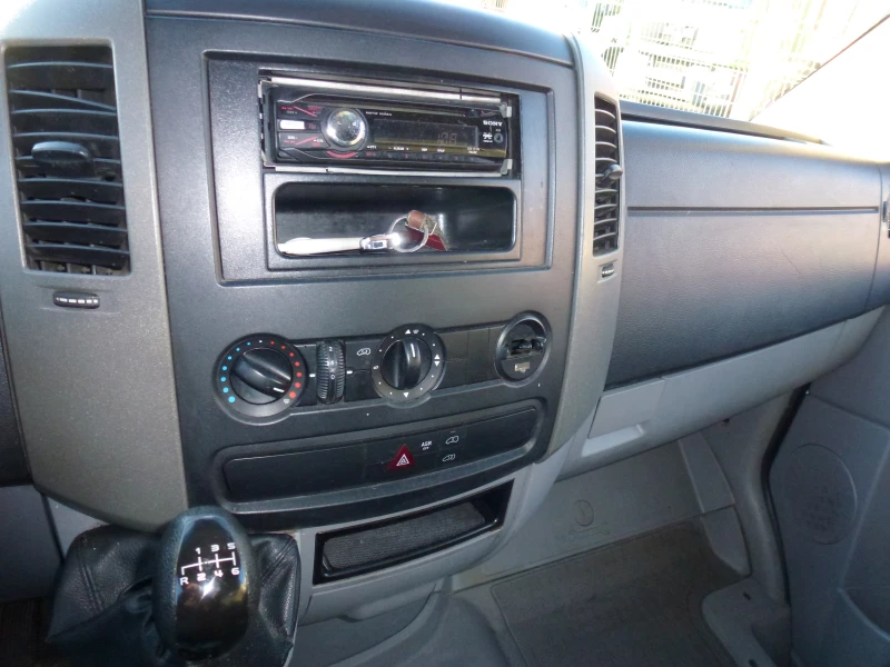 Mercedes-Benz Sprinter 310 XXL MAXI 4.80 дължина, снимка 10 - Бусове и автобуси - 52913336