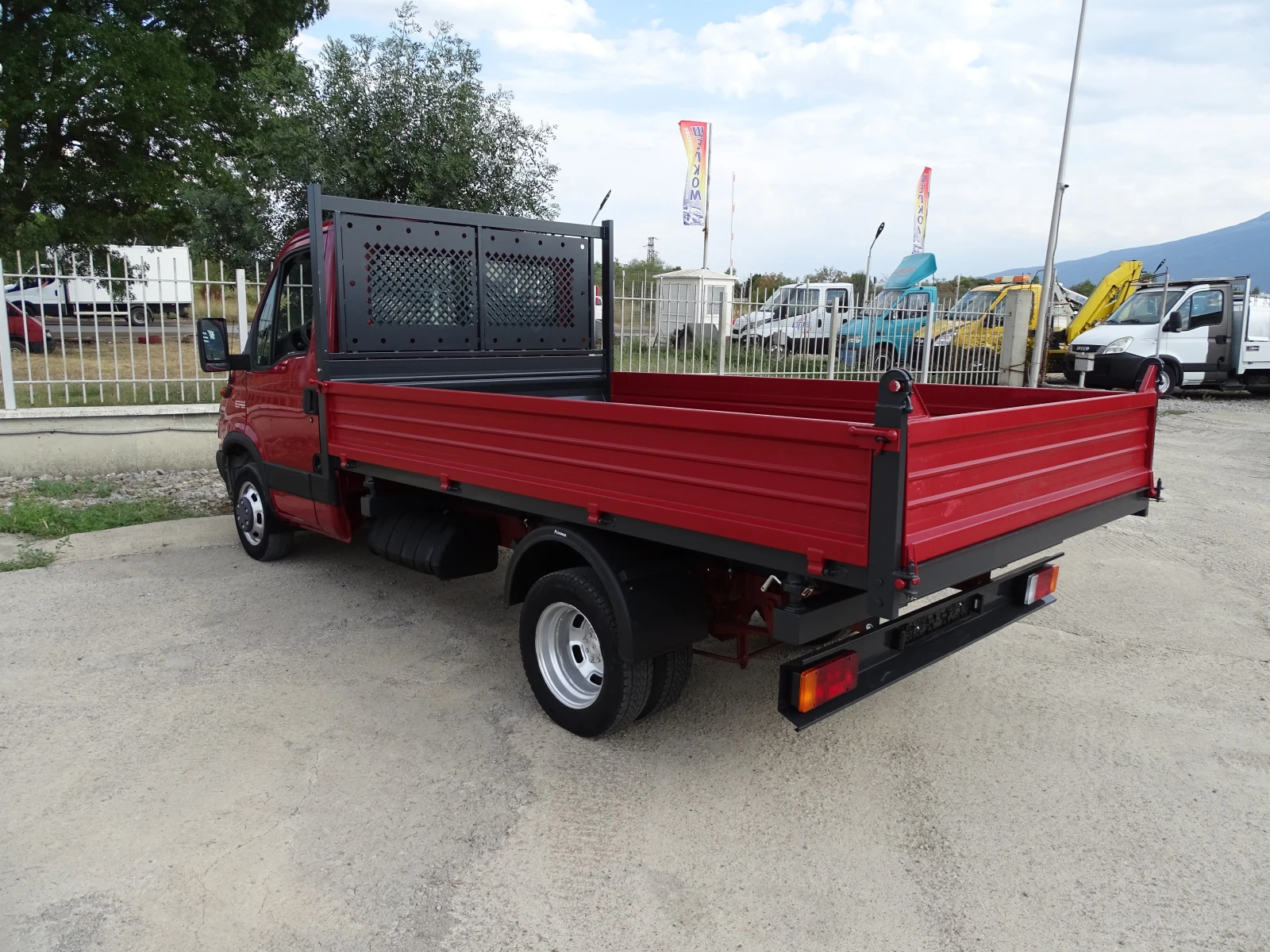 Iveco 35c11 ТРИСТРАНЕН САМОСВАЛ/ ВНОС ОТ ШВЕЙЦАРИЯ, снимка 11 - Бусове и автобуси - 55928557
