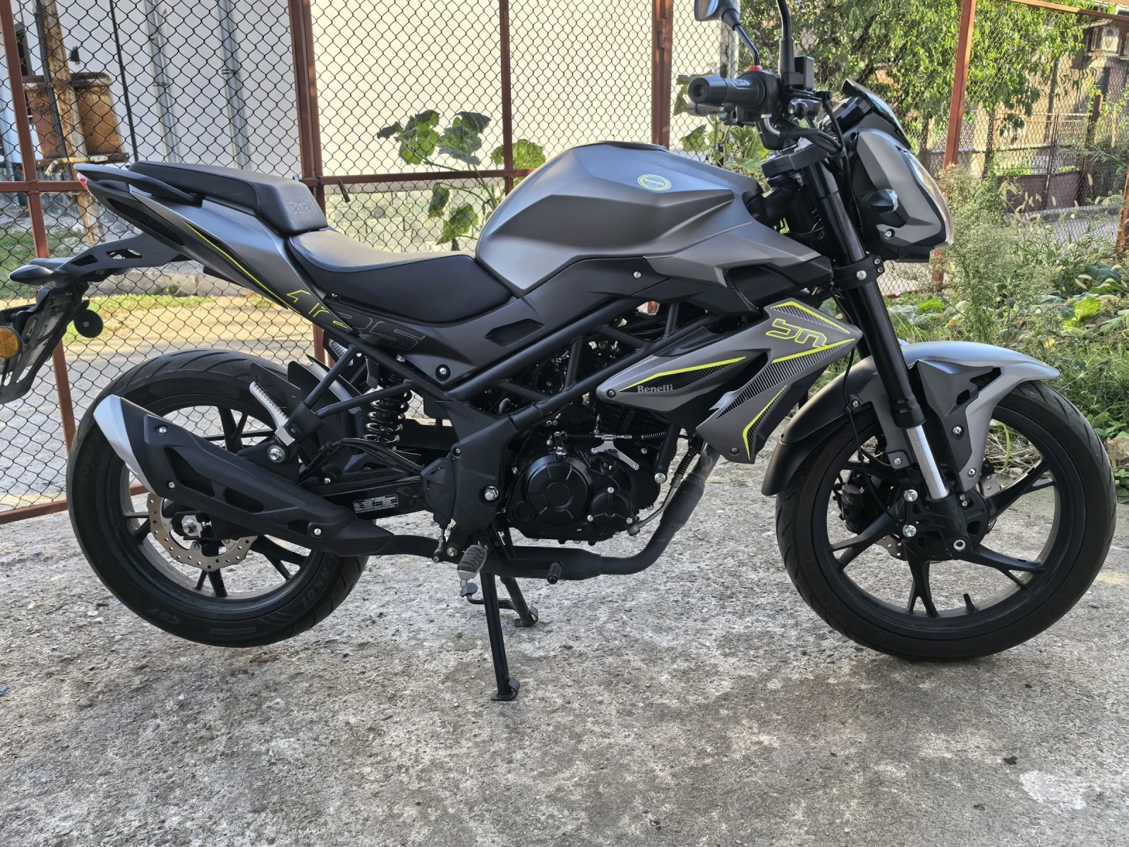 Benelli 125 BN 125 6700км. - изображение 3