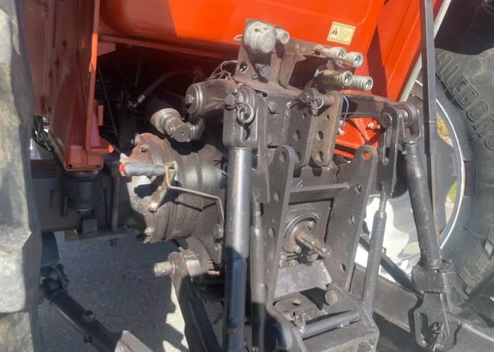 Трактор Fiat Agri, снимка 7 - Селскостопанска техника - 56126303