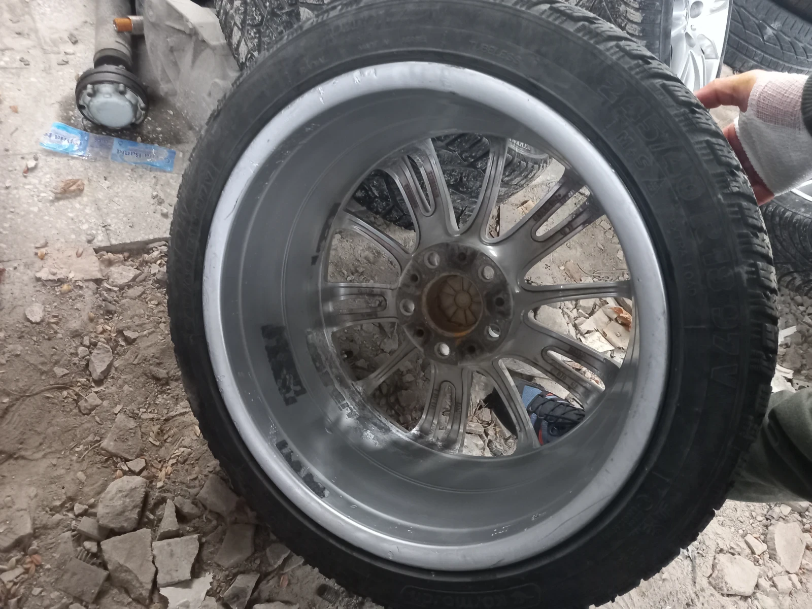 Гуми с джанти BF Goodrich 245/40R18, снимка 5 - Гуми и джанти - 53701206