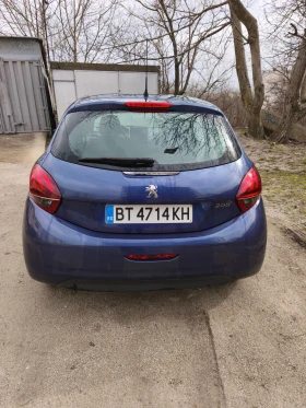 Peugeot 208 1.2 , снимка 3