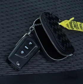 Toyota Avensis 1.8 VVT-i Life/Navi/Подгрев/Сервизна История, снимка 14