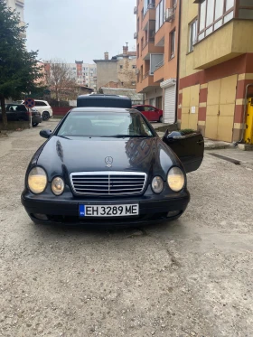 Mercedes-Benz CLK, снимка 1