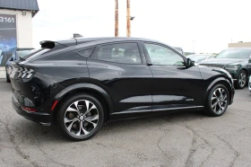 Ford Mustang Mach-E 4* PREMIUM* DISTRONIC* BLIND SPOT* CARPLAY* 360CAM | Mobile.bg    6