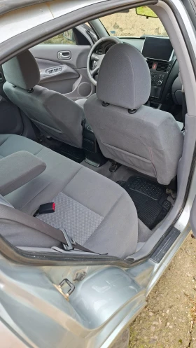 Nissan Almera - 2300 € / 4498.41 лв. - 74052586 12