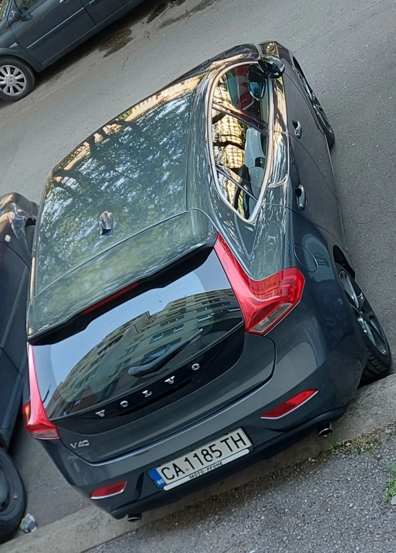 Volvo V40 T4.180к.с., снимка 13 - Автомобили и джипове - 46849093