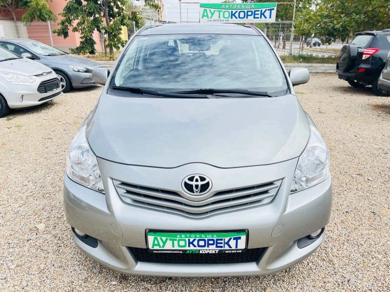 Toyota Verso 2.0 D4-D 7-места, снимка 2 - Автомобили и джипове - 47193309