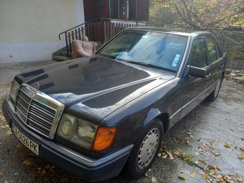 Mercedes-Benz E 220 124, снимка 1 - Автомобили и джипове - 48298754