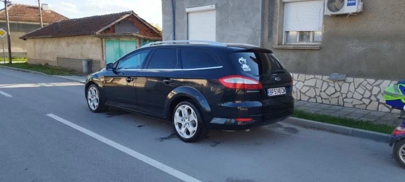 Ford Mondeo 1.8 cdti TITANIUM, снимка 2 - Автомобили и джипове - 48839565