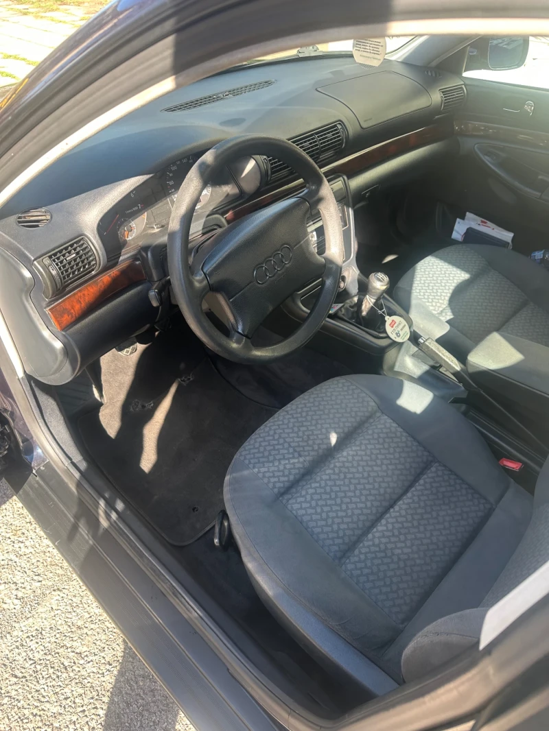 Audi A4 1.8 ADR, снимка 5 - Автомобили и джипове - 52045690