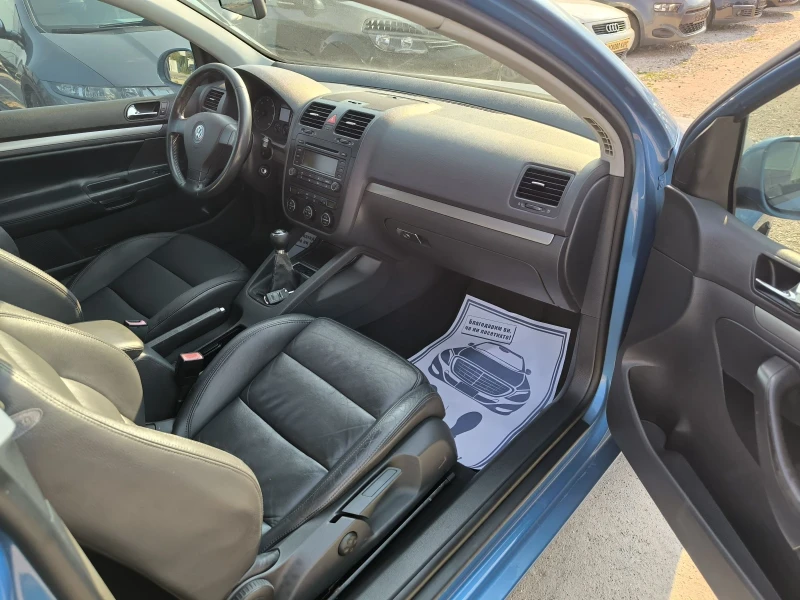 VW Golf 2.0TD, снимка 7 - Автомобили и джипове - 51296659