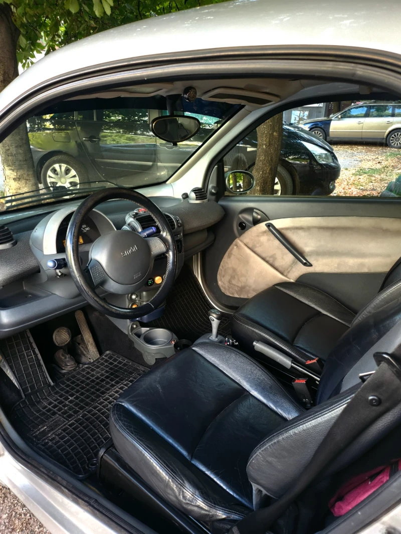 Smart Fortwo, снимка 6 - Автомобили и джипове - 52559628
