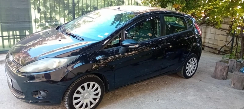 Ford Fiesta, снимка 2 - Автомобили и джипове - 52818075