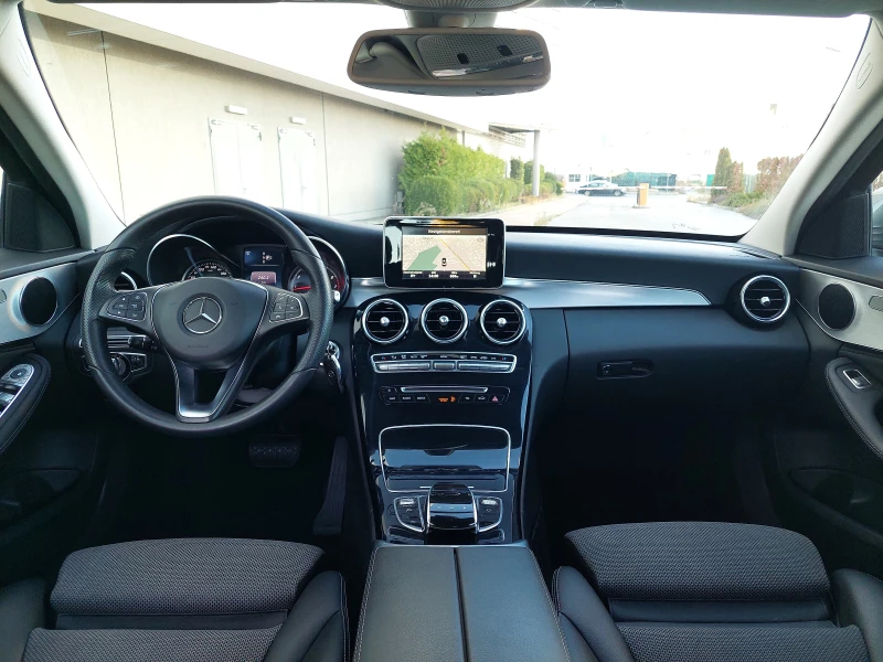 Mercedes-Benz C 180 ШВЕЙЦАРИЯ, снимка 13 - Автомобили и джипове - 52270681