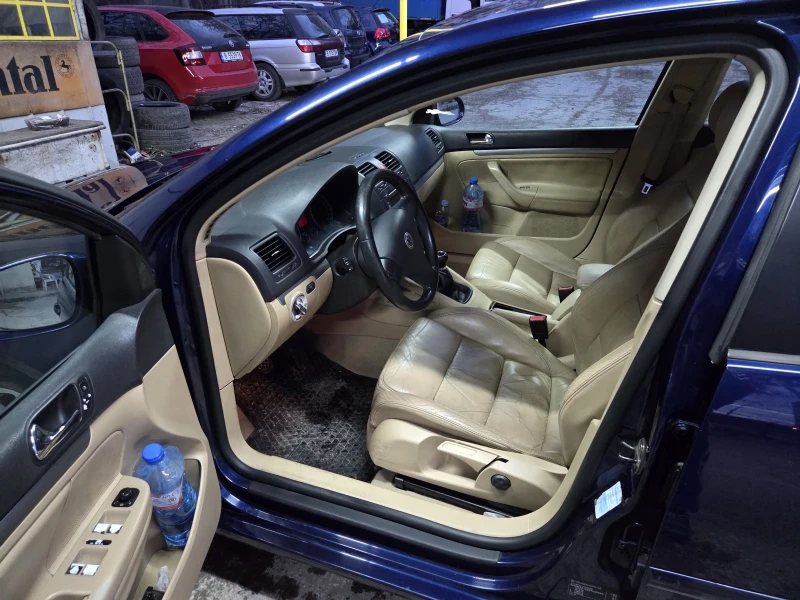VW Golf GOLF 5, снимка 17 - Автомобили и джипове - 52943389