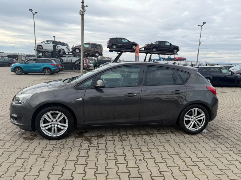 Opel Astra 1.6CDTI NAVI/KOJA EURO 5, снимка 9 - Автомобили и джипове - 53457010
