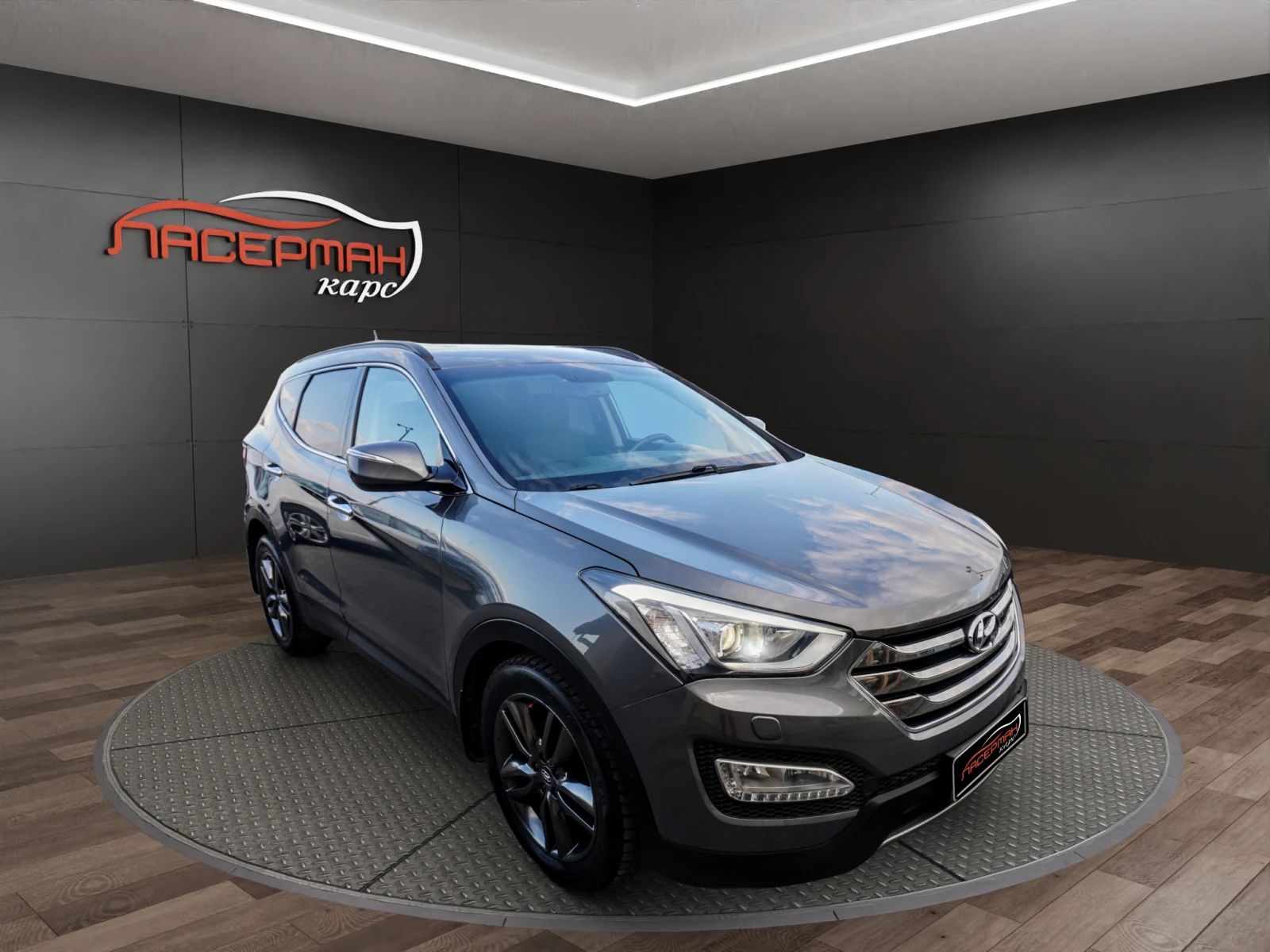 Hyundai Santa fe 2.2CRDI 4WD AUTO , снимка 2 - Автомобили и джипове - 37974362