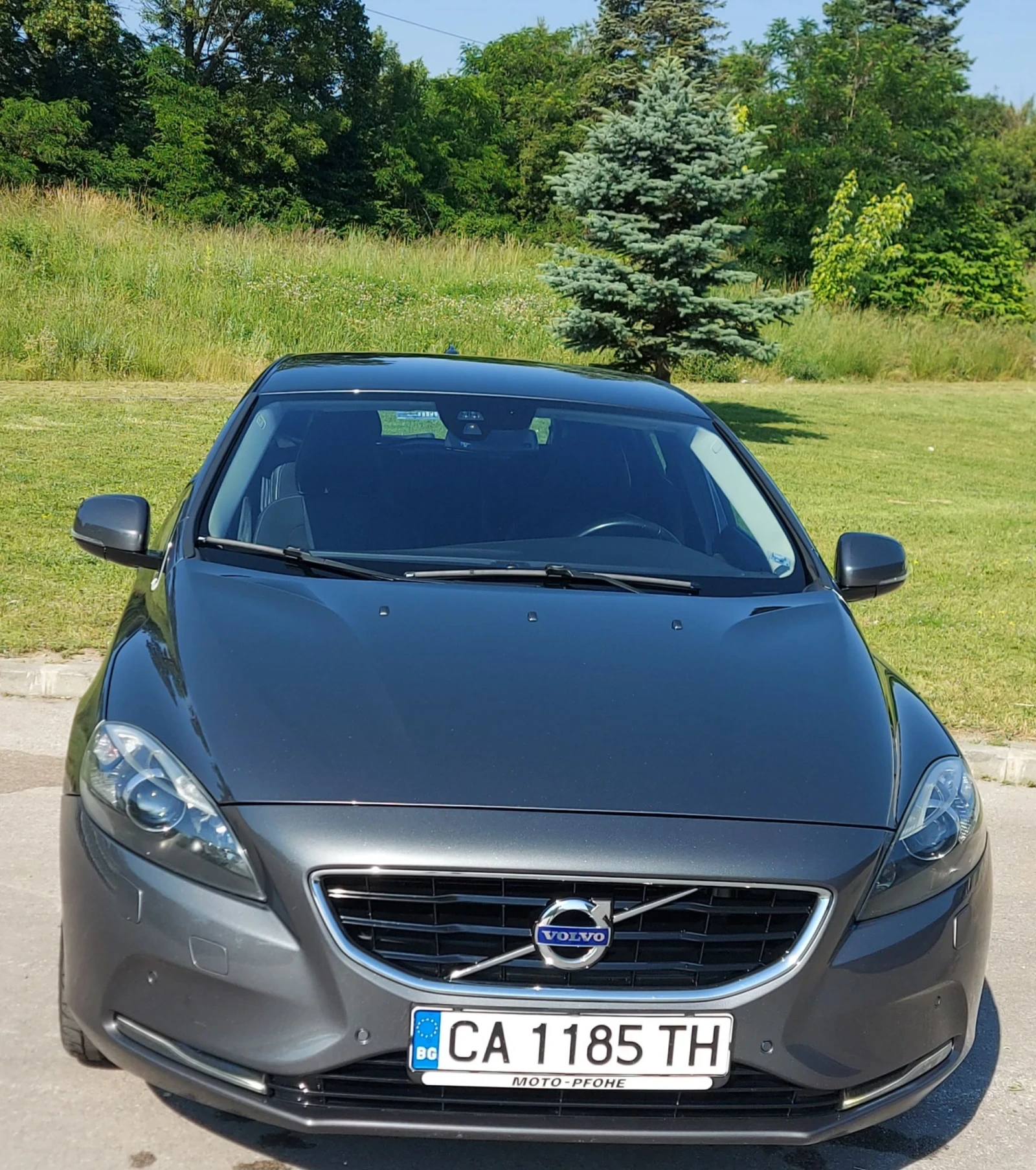 Volvo V40 T4.180к.с. - изображение 3