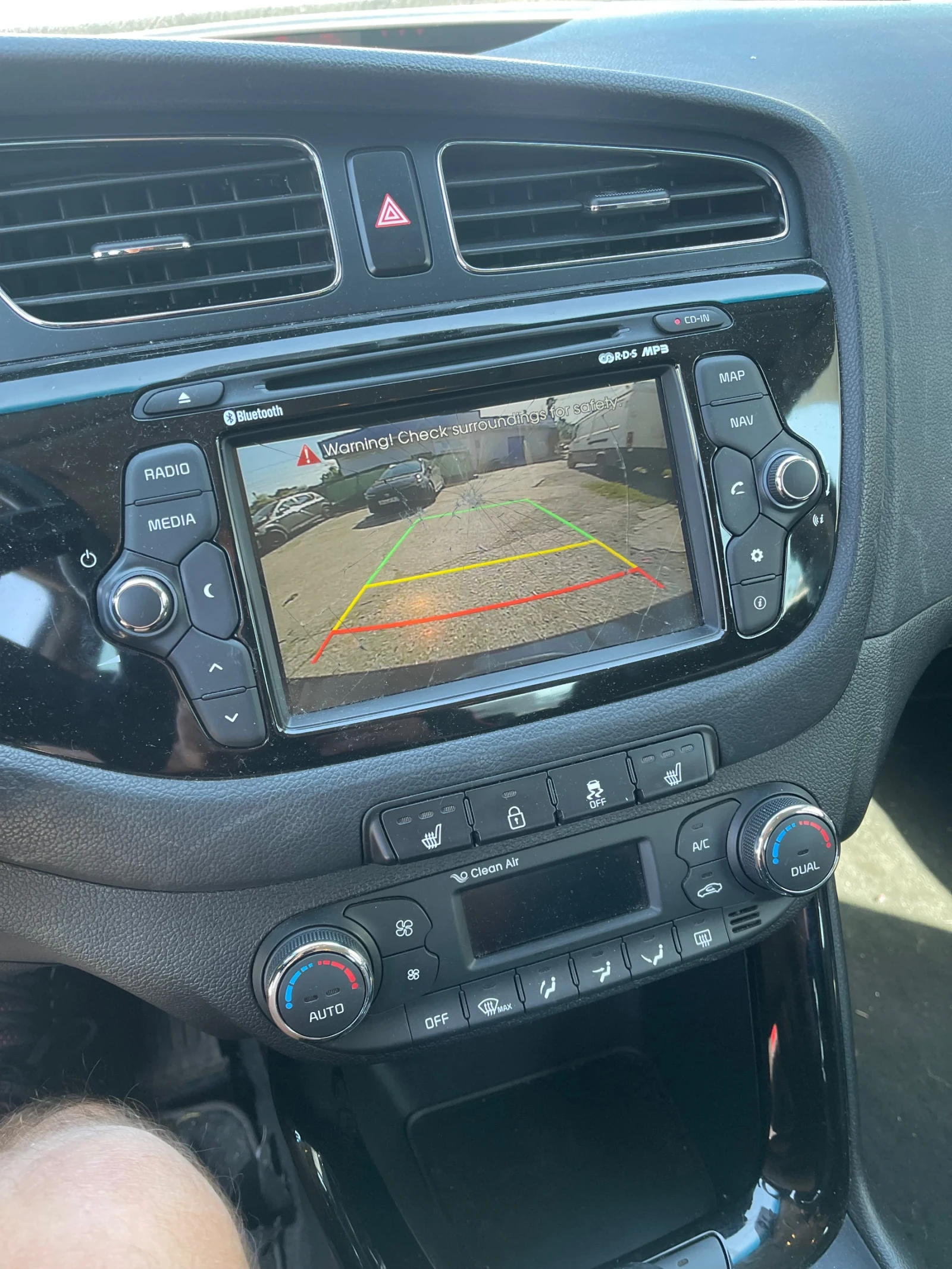 Kia Ceed 1.4 | Mobile.bg — изображение 11