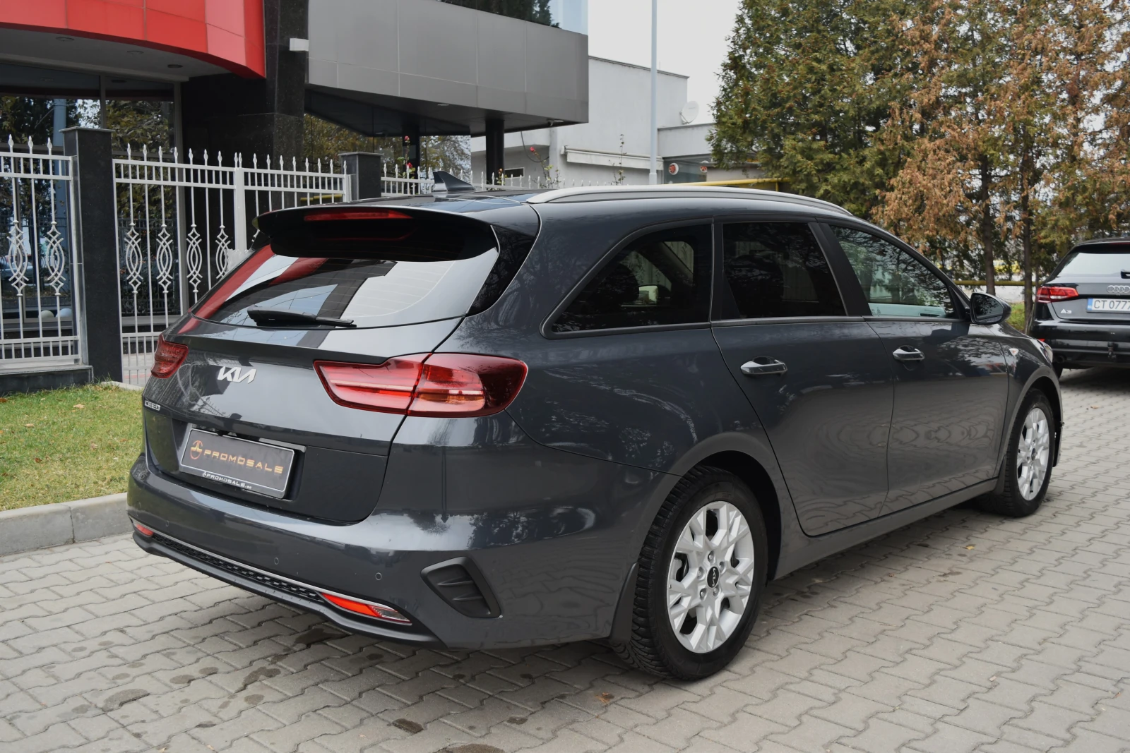 Kia Ceed Sportswagon 1.5 T-GDi DynamicLine - изображение 4