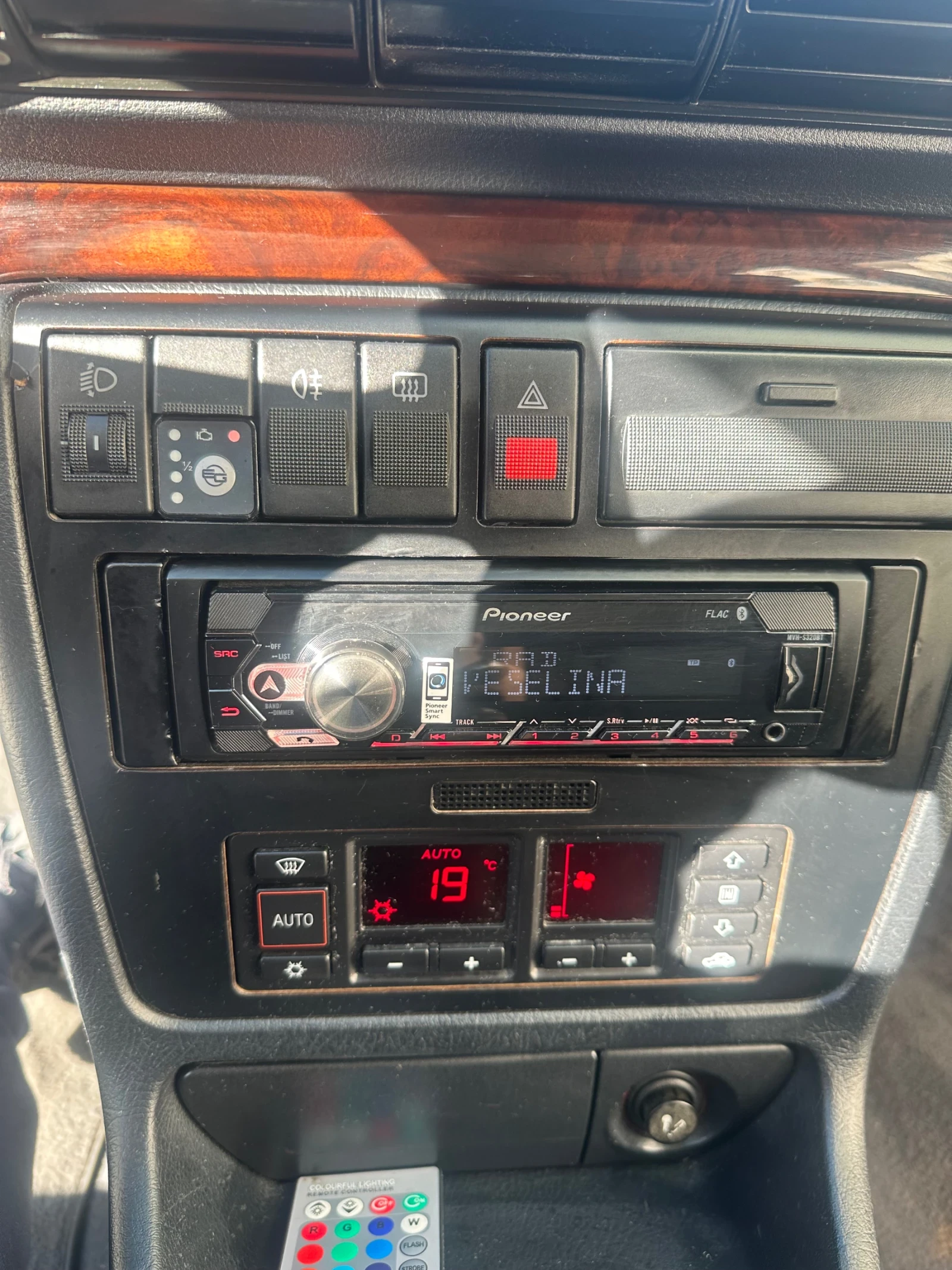 Audi A4 1.8 ADR - изображение 8