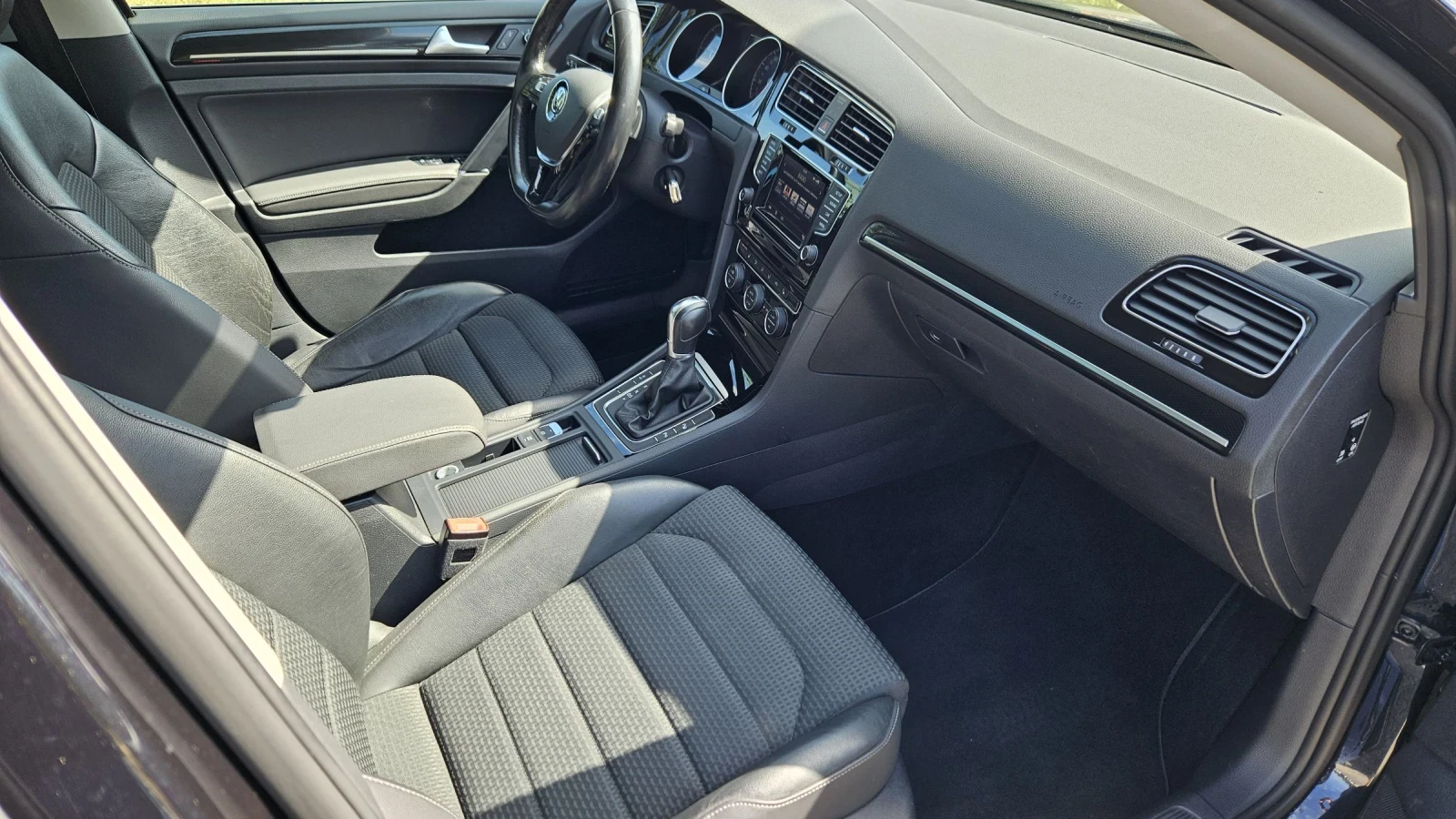 VW Golf 2.0 TDI* Highline* DSG* Germany* Combi*  - изображение 9