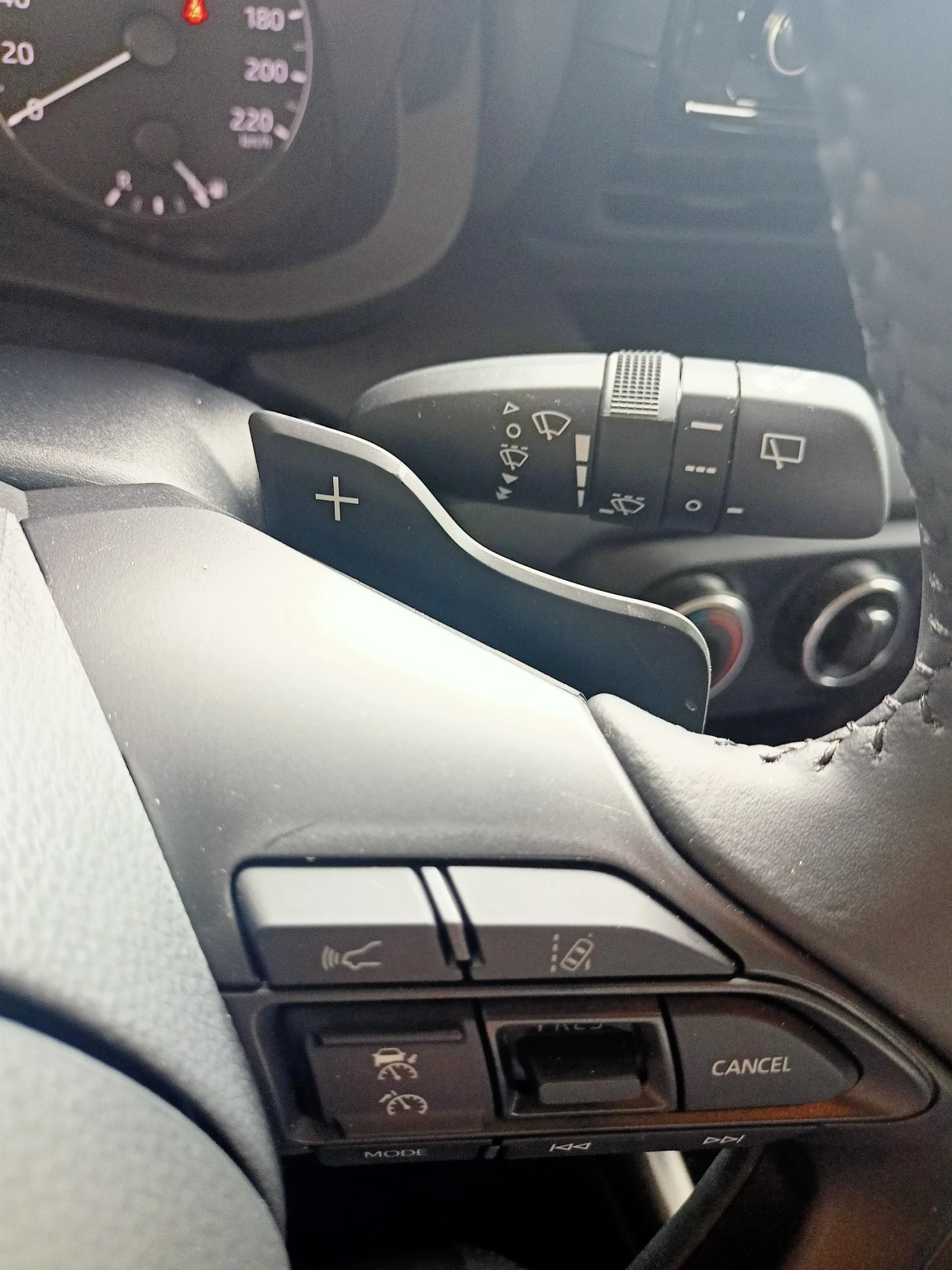 Toyota Yaris 1900  , 1.5  - CVT | Mobile.bg   12