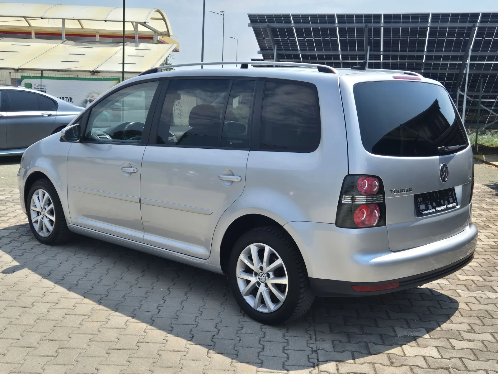 VW Touran 1.9TDI 105к.с - изображение 10