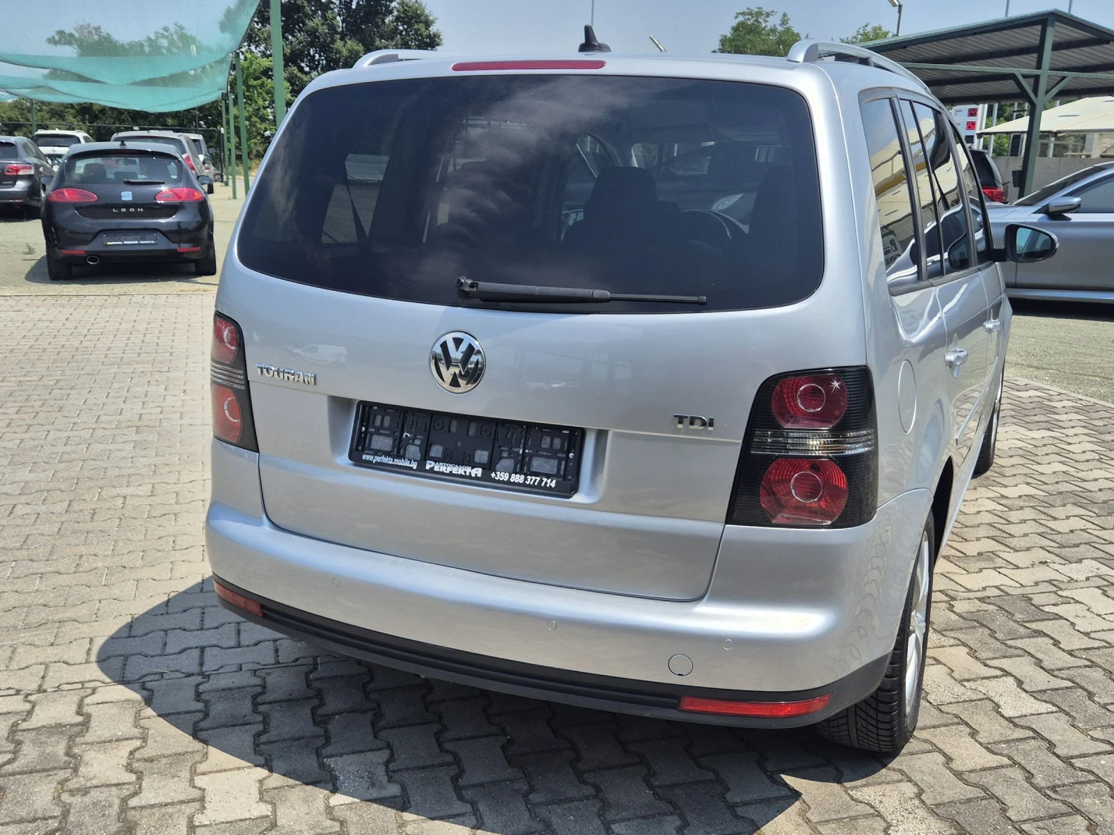 VW Touran 1.9TDI 105к.с - изображение 8